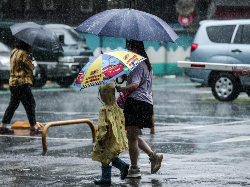 Typhoon Koinu approaches Taiwan: authorities take precautions as destructive storm nears landfall 